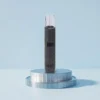 ILIA 哩亞 職人系布紋一代主機 布紋質感升級款 細膩霧化輸出低調工藝手感日常隨行設計